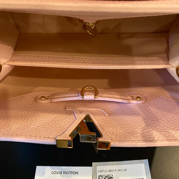 NWT 2022 Louis Vuitton Pink Capucines BB w/Flower Logo on Front in Pink/White - Picture 8 of 12